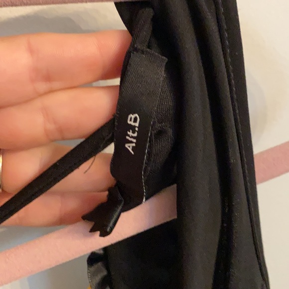 ⭐️2/$10 - black dress - Picture 4 of 5